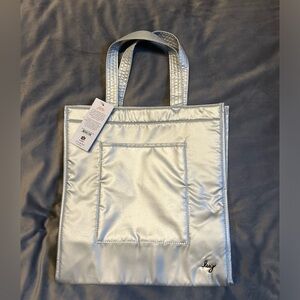 NWT Lug runner tote, metallic silver